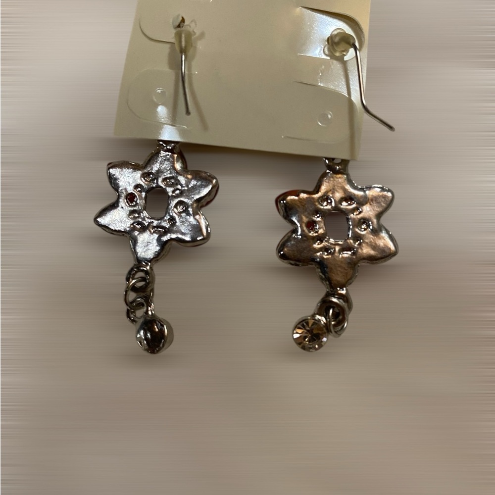 NWT Women's Orange Color Floral Pattern Dangle Earrings - Picture 4 of 6